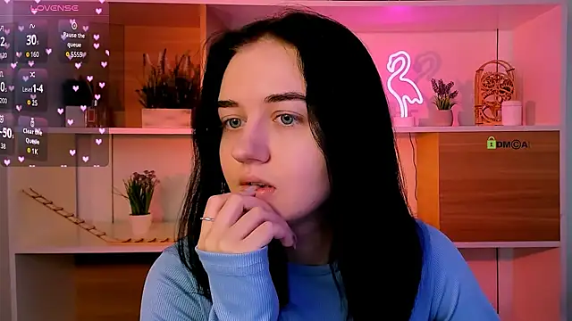 miki ti online show from December 14, 8:09 am