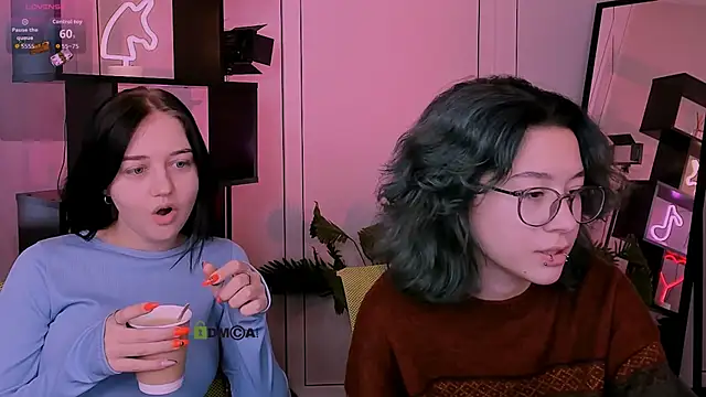 miki ti online show from November 6, 12:20 pm