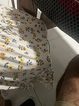 Snapshot of jenny__25 chatting on December 15, 10:48 pm jenny 25 online show from December 15, 10:48 pm