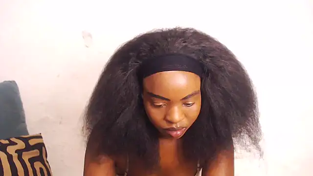 TallEbonyBabe online show from February 10, 4:33 am