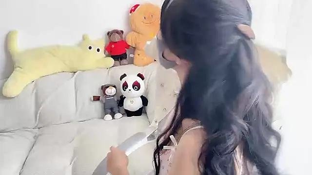 Snapshot of lsevenlll chatting on May 7, 7:12 am lsevenlll online show from May 7, 7:12 am
