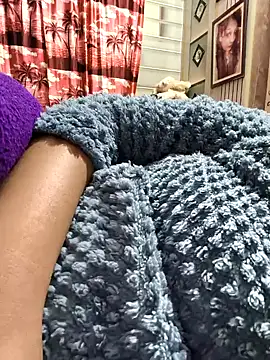 Anshika1431 online show from December 19, 8:00 pm