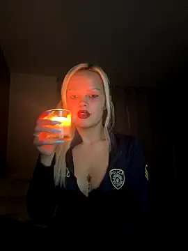 CherryXOX- online show from October 25, 7:03 pm