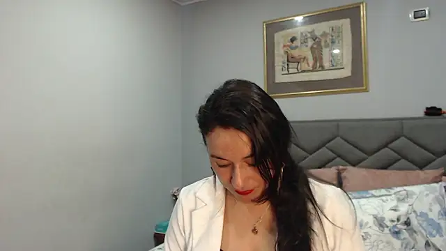 Elizabeth bennett 6 online show from March 22, 4:27 am