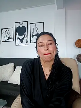 Elizabeth bennett 6 online show from March 25, 5:56 pm