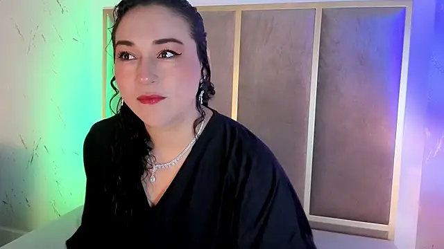 Elizabeth bennett 6 online show from November 2, 11:48 am