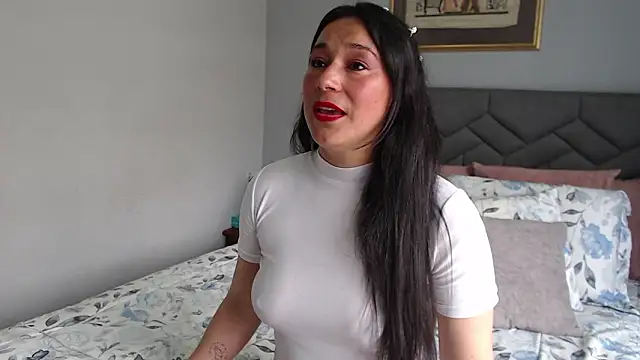 Elizabeth bennett 6 online show from March 19, 4:40 pm