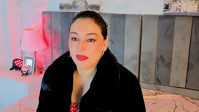 Elizabeth bennett 6 online show from January 7, 12:10 pm