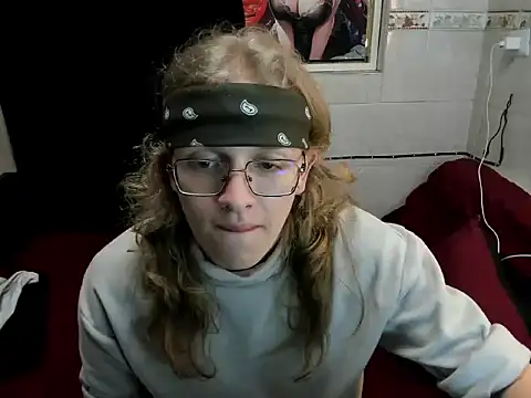 Snapshot of Bookjinn chatting on January 14, 3:10 am Bookjinn online show from January 14, 3:10 am