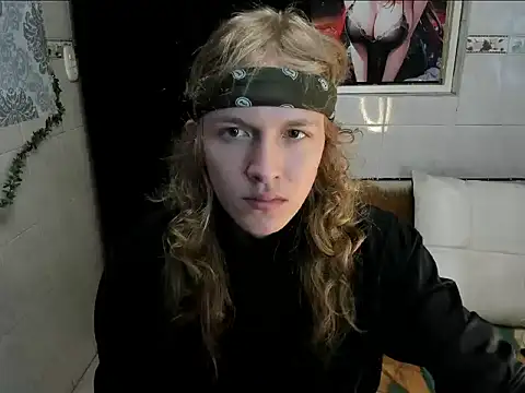 Snapshot of Bookjinn chatting on January 7, 4:50 am Bookjinn online show from January 7, 4:50 am