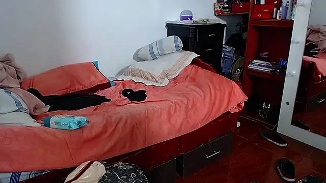MariamGray1 online show from May 28, 3:40 pm