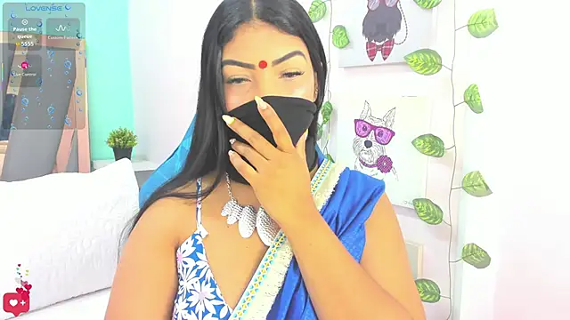 Iniya Parul online show from May 28, 2:01 pm