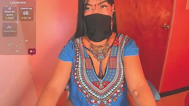 Iniya Parul online show from November 19, 1:44 pm