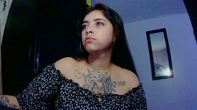 adri gomez1 online show from November 21, 7:29 am