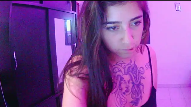 adri gomez1 online show from November 29, 8:53 pm