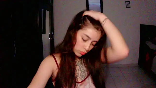 adri gomez1 online show from November 11, 3:01 am