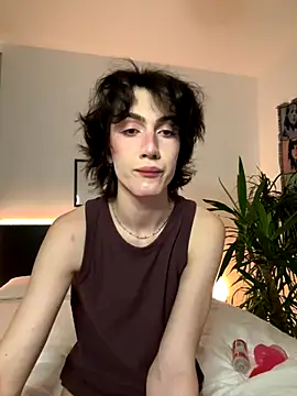 kira yoshika9e online show from November 29, 7:25 pm