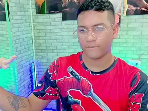 ThomasAxel online show from November 7, 9:08 pm