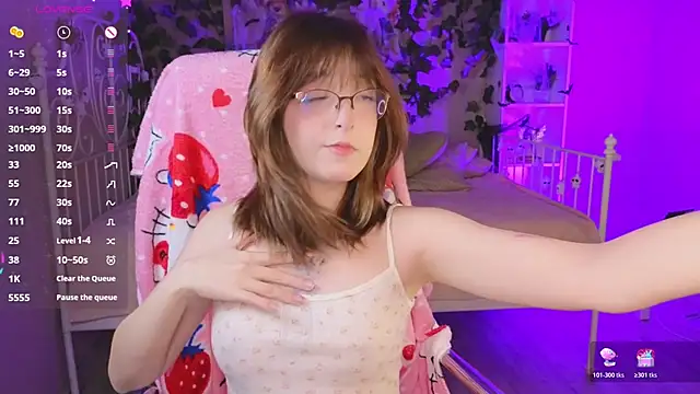 Snapshot of Soffi_Toffi chatting on November 2, 10:31 am Soffi Toffi online show from November 2, 10:31 am