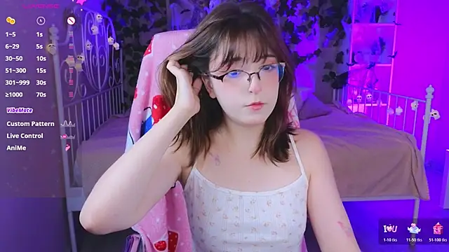 Snapshot of Soffi_Toffi chatting on October 28, 3:11 pm Soffi Toffi online show from October 28, 3:11 pm