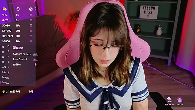 Snapshot of Soffi_Toffi chatting on November 20, 10:27 am Soffi Toffi online show from November 20, 10:27 am