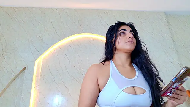 Snapshot of Antonella_Russo1 chatting on July 14, 1:39 pm Antonella Russo1 online show from July 14, 1:39 pm