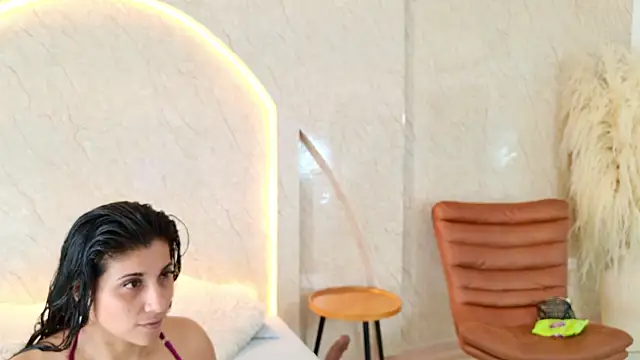 Antonella Russo1 online show from April 10, 1:07 pm