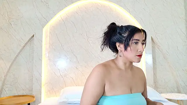 Antonella Russo1 online show from May 22, 1:09 pm