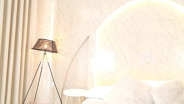 Antonella Russo1 online show from March 4, 1:08 pm