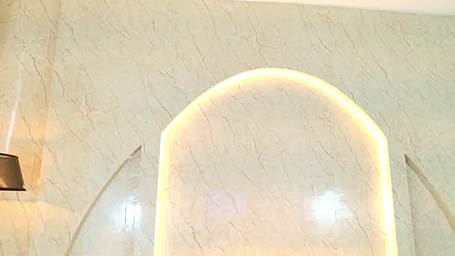 Antonella Russo1 online show from March 31, 1:02 pm