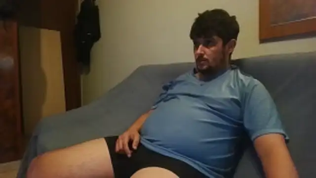 Snapshot of THEGLOBEZONEXXX chatting on October 27, 4:41 pm THEGLOBEZONEXXX online show from October 27, 4:41 pm