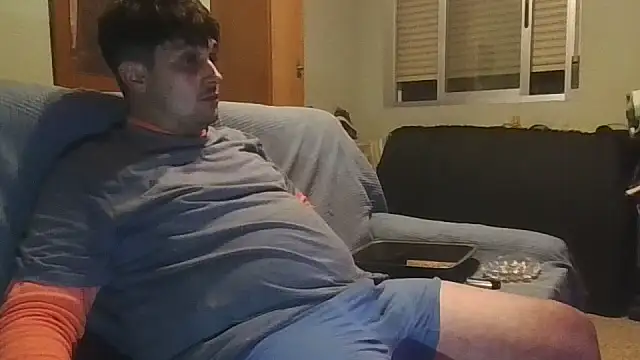 Snapshot of THEGLOBEZONEXXX chatting on January 7, 3:44 am THEGLOBEZONEXXX online show from January 7, 3:44 am