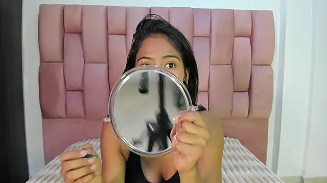 EuphoriaSavage online show from November 20, 1:01 pm