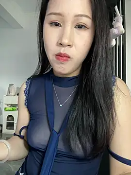 littlesluttycat online show from April 7, 2:24 am