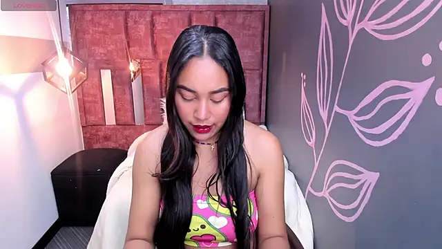 Snapshot of Rachel__Jonees chatting on October 22, 12:04 pm Rachel Jonees online show from October 22, 12:04 pm