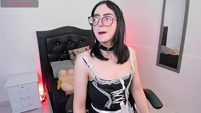 Noah Cherry online show from December 21, 1:19 am