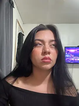 Snapshot of Midori_rosse chatting on June 29, 11:37 pm Midori rosse online show from June 29, 11:37 pm