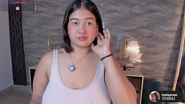 lilithst  online show from January 15, 7:28 pm