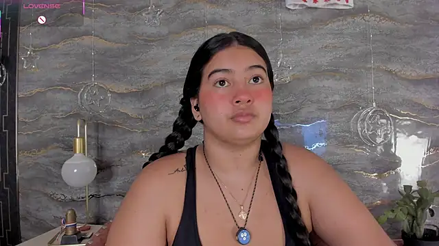 lilithst  online show from December 20, 8:44 pm