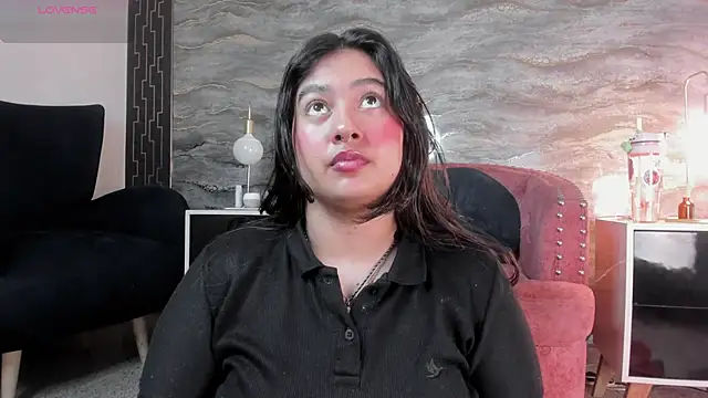 lilithst  online show from November 7, 8:35 pm