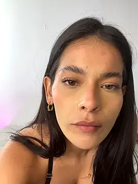 Esmeraldalcl online show from November 21, 9:03 pm