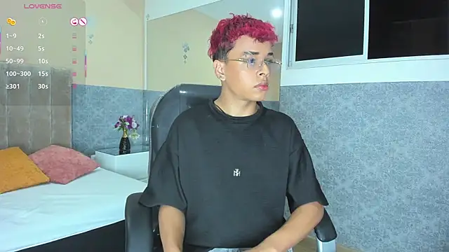 Xavier Fox    online show from January 10, 4:30 am