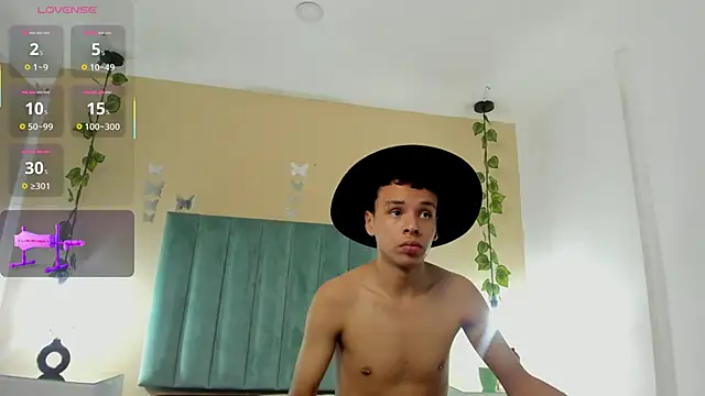 Xavier Fox    online show from November 8, 4:54 pm