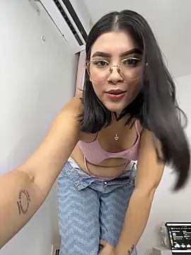 Julietalcl online show from March 3, 2:18 am