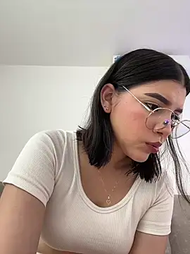 Julietalcl online show from November 1, 9:08 pm