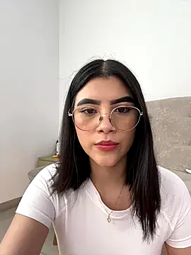 Julietalcl online show from December 4, 9:14 pm