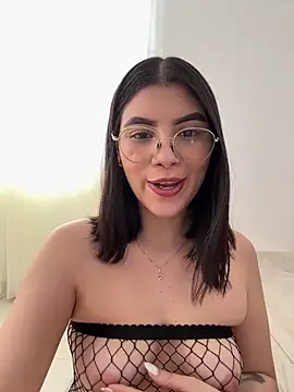 Julietalcl online show from December 3, 9:14 pm