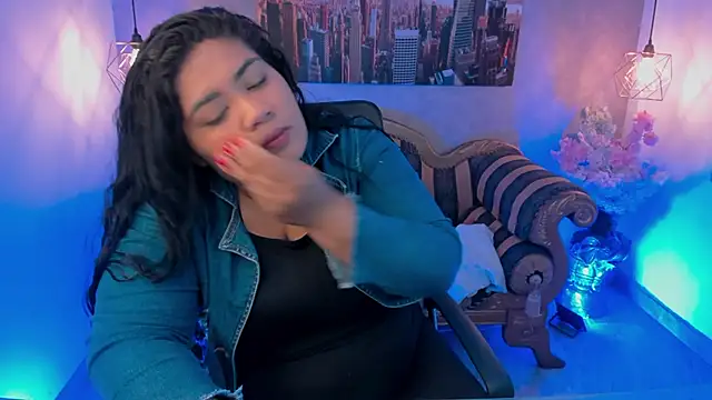 Snapshot of Sara_clk chatting on February 28, 7:35 pm Sara clk online show from February 28, 7:35 pm