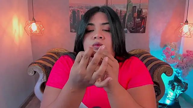 Sara clk online show from January 8, 7:20 pm