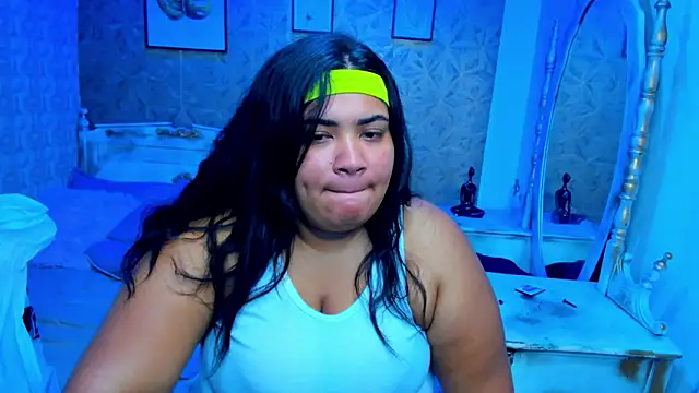 Snapshot of Sara_clk chatting on February 13, 7:03 pm Sara clk online show from February 13, 7:03 pm